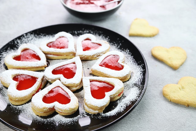 Cinnamon & Orange Jam Linzer Cookies